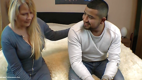 Big tits milf with a huge ass fucked in the bedroom