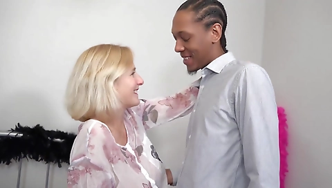 Mature bitch gets fucked and licked by a mature man