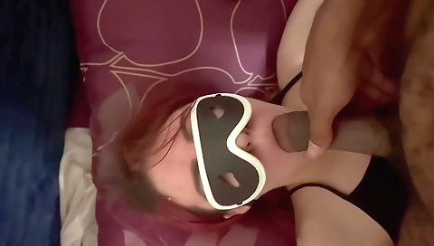 Amateur stepmom with small tits and a great deepthroat