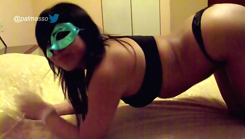 Latina hottie with a small ass gets fucked in hotel room